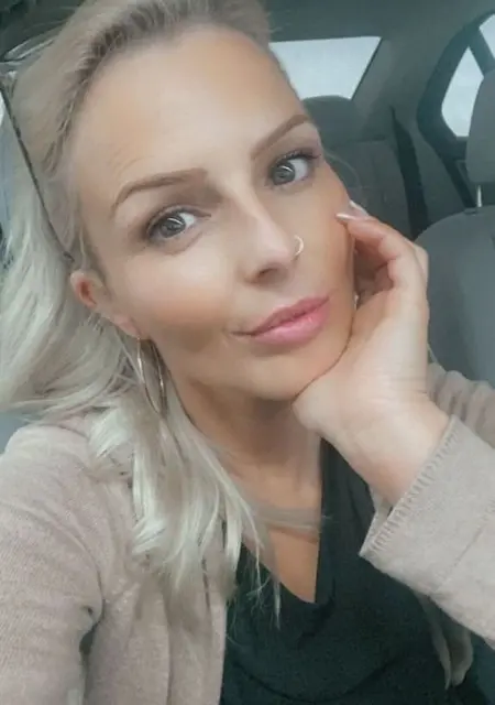 Я Ella, 31, из Берлина, ищу знакомство