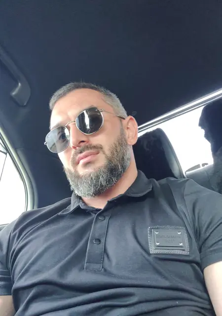 Альберт из Мехико, ищу на сайте приятное времяпровождение