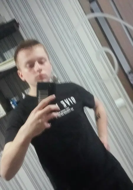 Роман из Тернополя, мне 20, познакомлюсь без обязательств