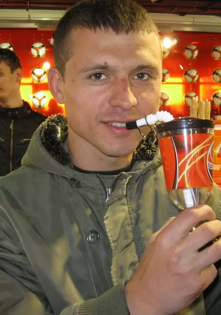 Я Dima, 40 років, знайомлюсь на одну ніч у Горлівці