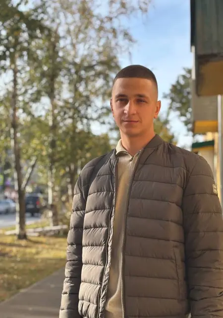 Влад из Амстердама, ищу на сайте знакомства на одну ночь