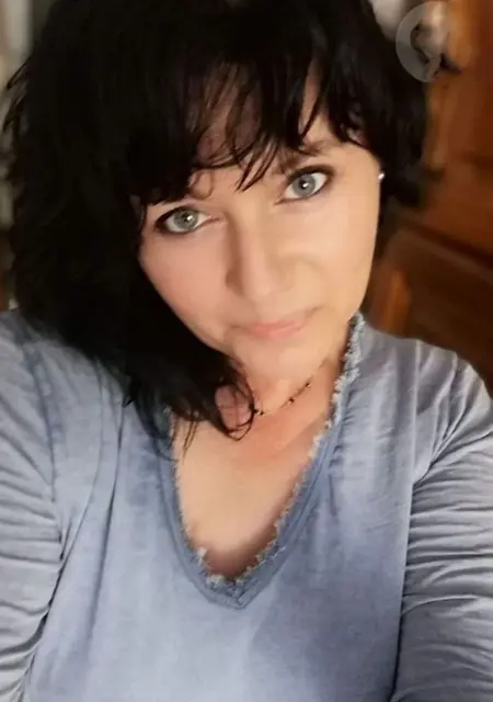 Я Monika, 44, знакомлюсь в Варшаве