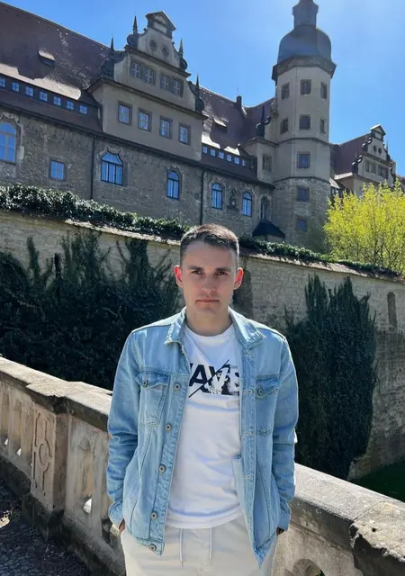 Алекс з Боярки, шукаю на сайті спілкування