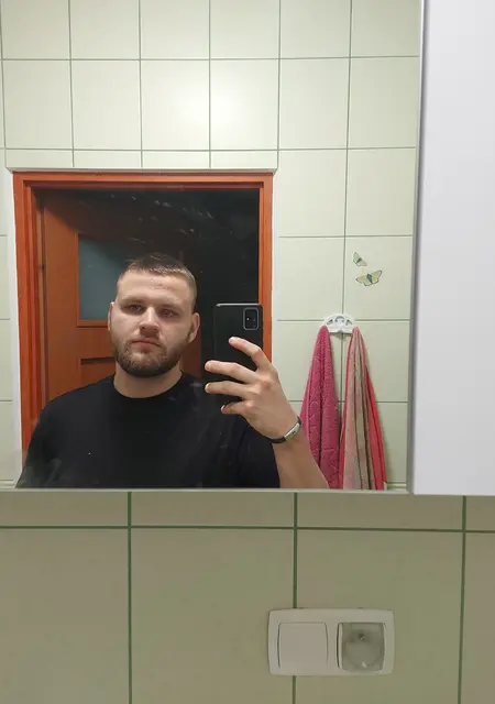 Я Ivan, 22, из Люблина, ищу знакомства без обязательств
