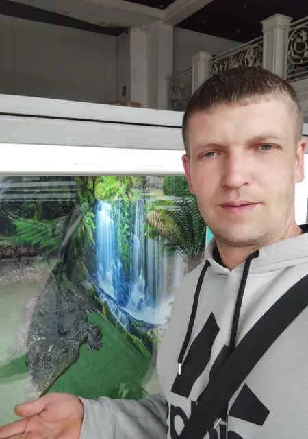 Я Андрій, 42, из Черновцов, ищу знакомства без обязательств