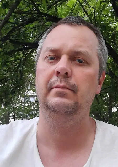 Сергей из Алчевска, мне 45, познакомлюсь без обязательств