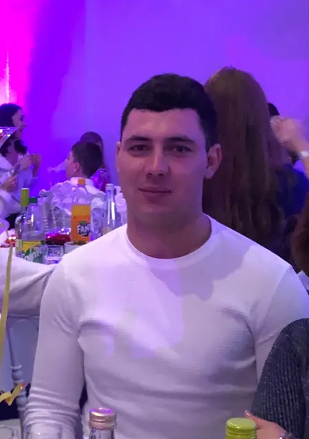 Timofey из Житомира, мне 29, познакомлюсь для постоянных отношений