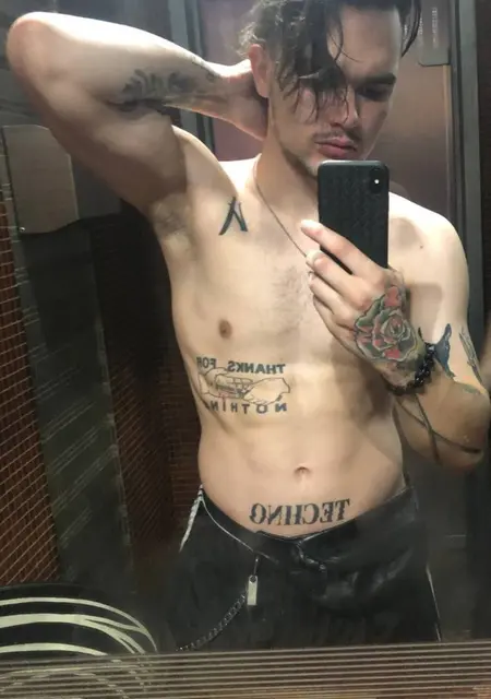 Я Давид, 25, знакомлюсь без обязательств в Черкассах