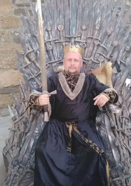 Я Андрей, 43, знакомлюсь для общения в Луганске