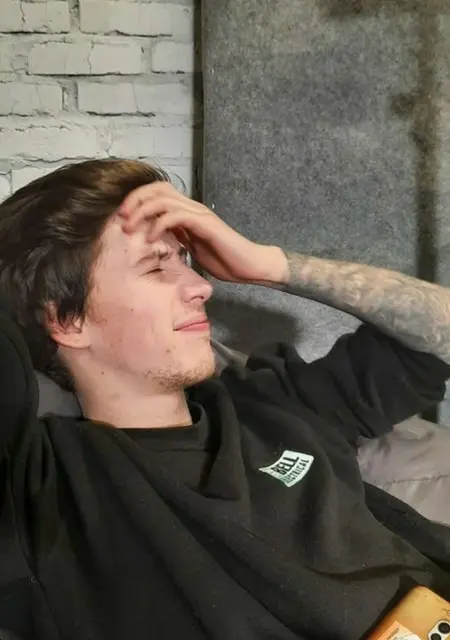 Саша з Одеси, мені 29 років, познайомлюсь для приємного проведення часу