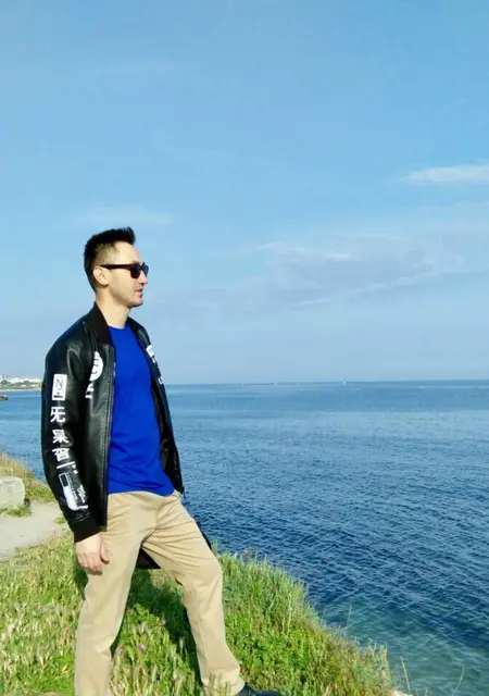 Я Будда, 31, из Алматы, ищу знакомства без обязательств