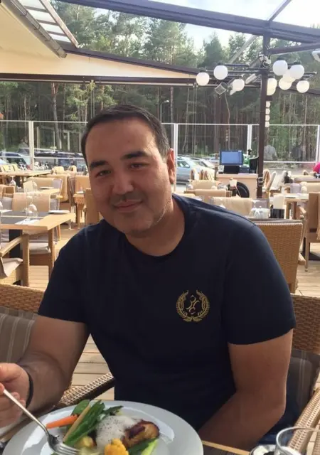 Ali из Алматы, мне 51, познакомлюсь для совместных путешествий