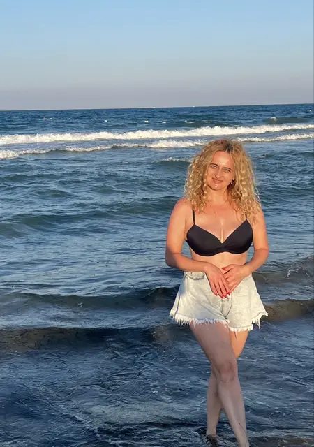 Лілія из Лубен, мне 34, познакомлюсь без обязательств