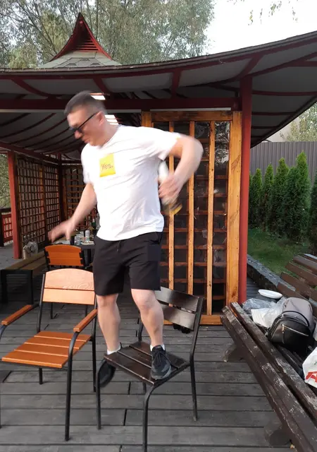 Саша из Чернигова, ищу на сайте знакомства без обязательств