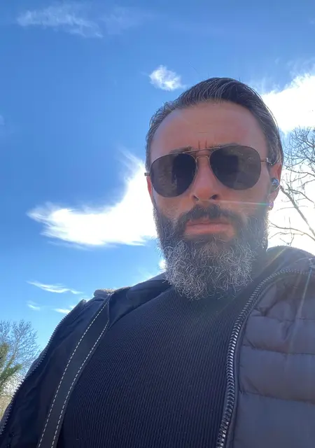 Я Sampiyon, 42, из Страсбурга, ищу знакомства без обязательств