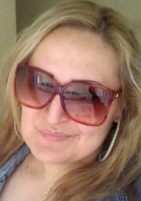 Я Vika, 42, знакомлюсь в Афинах