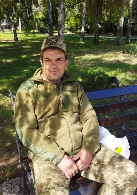 Паша з Нікополя, шукаю на сайті знайомства без зобов'язань