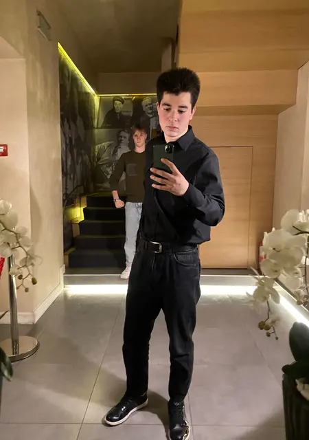 Я Нана, 23 років з Одеси, шукаю знайомства без зобов'язань