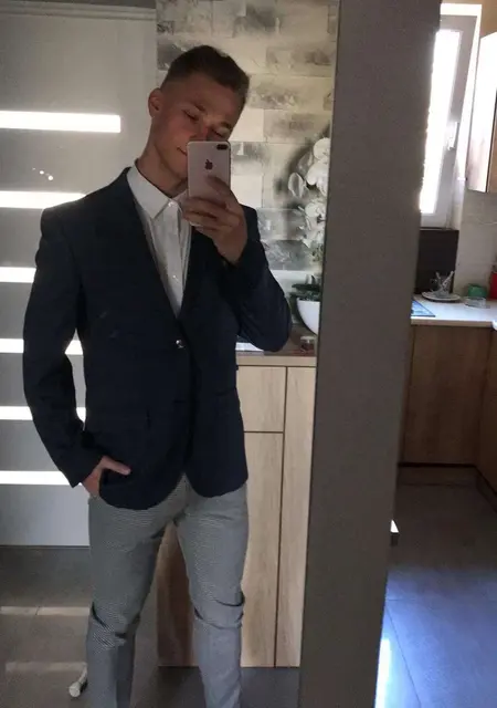 Kuba из Кракова, мне 23, познакомлюсь для приятного времяпровождения