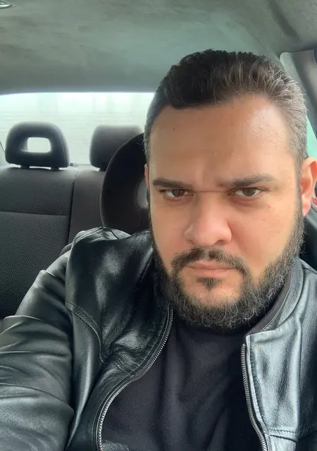 Я Владимир, 41, знакомлюсь без обязательств в Мариуполе