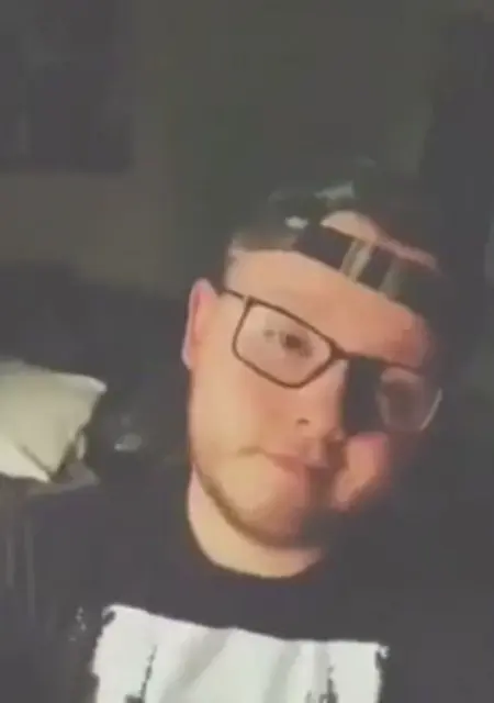 Я Adam, 27, из Варшавы, ищу знакомство