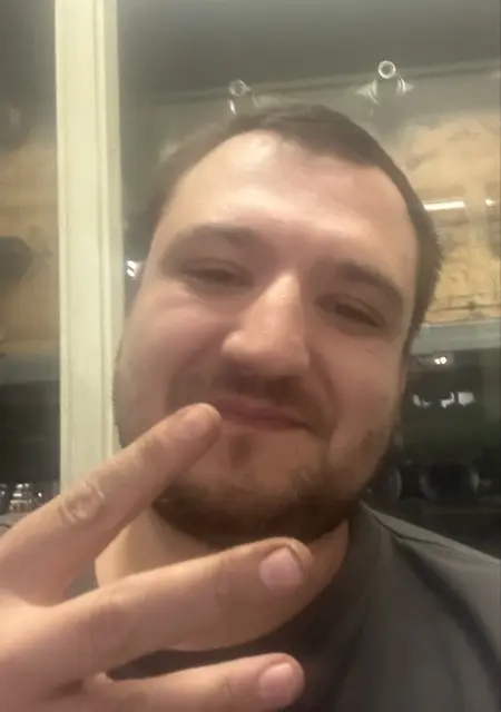 Djoko из Вены, мне 34, познакомлюсь для вирта