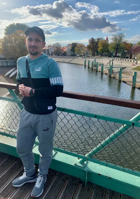 Я Алексей, 30, из Познани, ищу знакомства без обязательств