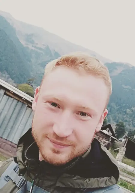 Артём з Kadiivka, мені 31 років, познайомлюсь на одну ніч