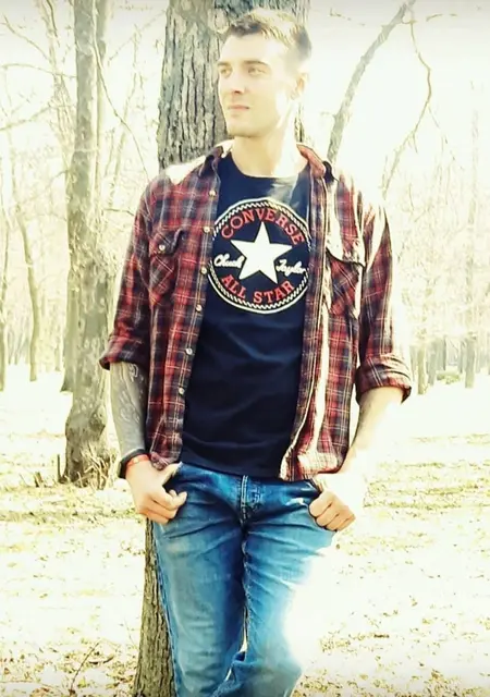 Я Саша, 30, знакомлюсь без обязательств в Кропивницком