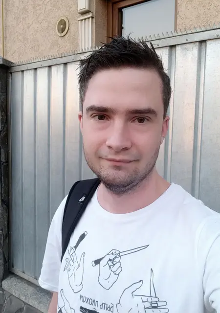 Дмитрий з Мукачево, шукаю на сайті постійні стосунки