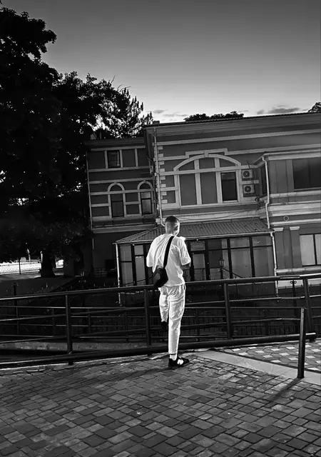 Кирилл з Одеси, шукаю на сайті знайомства на одну ніч