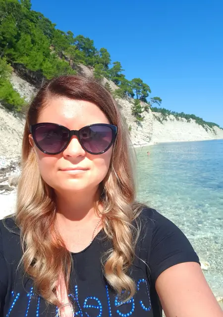 Алевтина з Горлівки, шукаю на сайті знайомства без зобов'язань