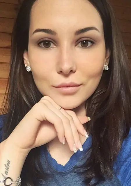 Александра з Львів, мені 32 років, познайомлюсь для спілкування