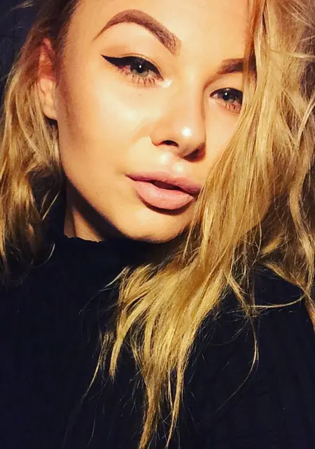 Я Ангелина, 25, знакомлюсь для приятного времяпровождения в Луцке