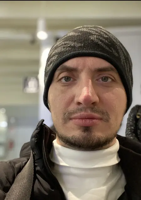 Максим из Винницы, ищу на сайте знакомства на одну ночь