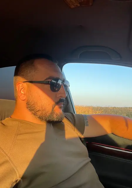 Олександр из Покровского, ищу на сайте знакомства на одну ночь