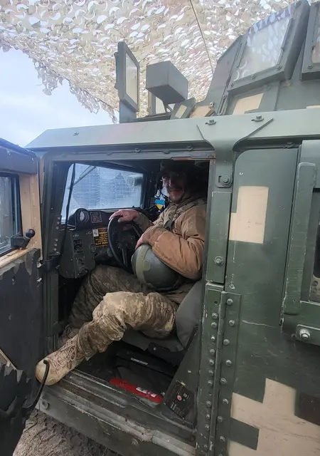 Я Денис, 27, из Чернобыля, ищу знакомство для приятного времяпровождения