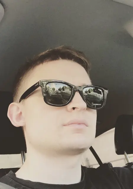 Я Sasha, 31 років, знайомлюсь для дружби у Яготине