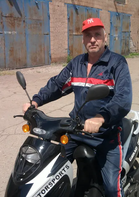 Александр из Луганска, ищу на сайте приятное времяпровождение