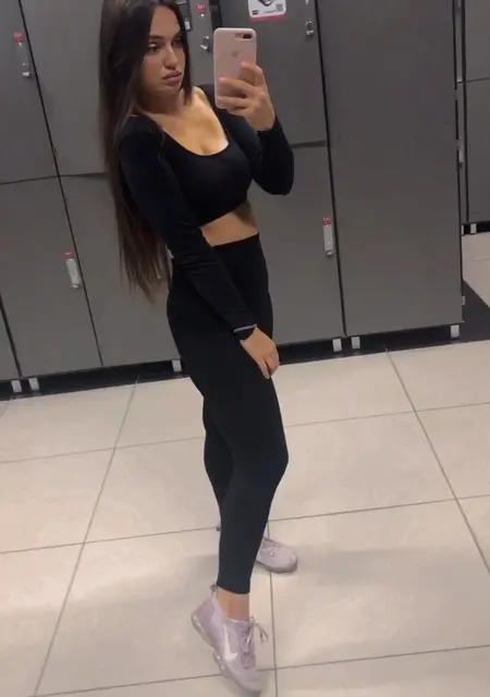 Я Кристина, 33, из Киева, ищу знакомства без обязательств