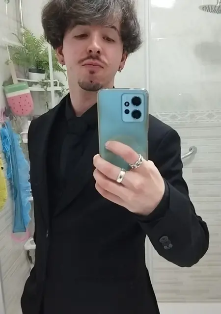 Darío de Parla, tengo 25 años, listo para conocer para hacer nuevos amigos