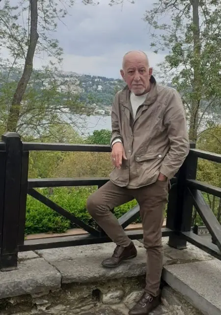 Я Yavuz, 61, знакомлюсь для вирта в Бурсе