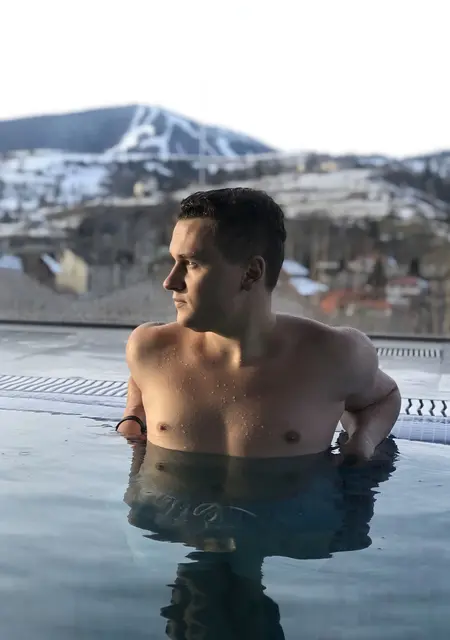 Я Святослав, 25, знакомлюсь для совместных путешествий в Чернигове