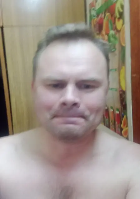 Я Виталий, 45, из Франкфурта-на-майне, ищу знакомства без обязательств