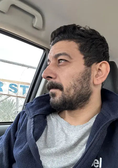 Kaan из Лондона, мне 30, познакомлюсь для приятного времяпровождения