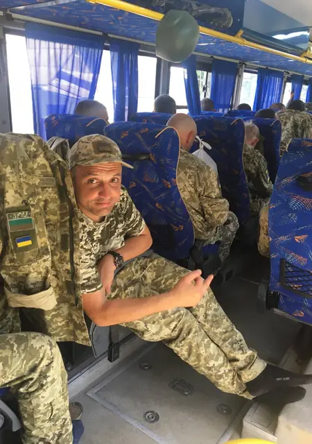 Vetal из Чернигова, мне 41, познакомлюсь на одну ночь