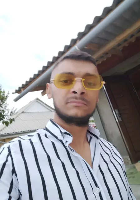 Ruslan из Котовска, мне 30, познакомлюсь