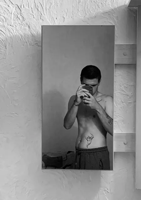 Максим з Мелітополя, шукаю на сайті знайомства на одну ніч