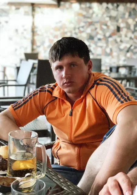 Я Василий, 32, из Астаны, ищу знакомства без обязательств