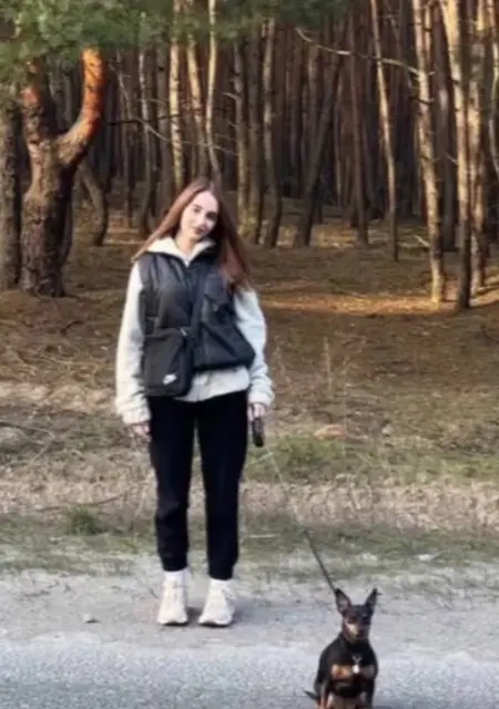 Настя з Житомир, шукаю на сайті знайомства на одну ніч